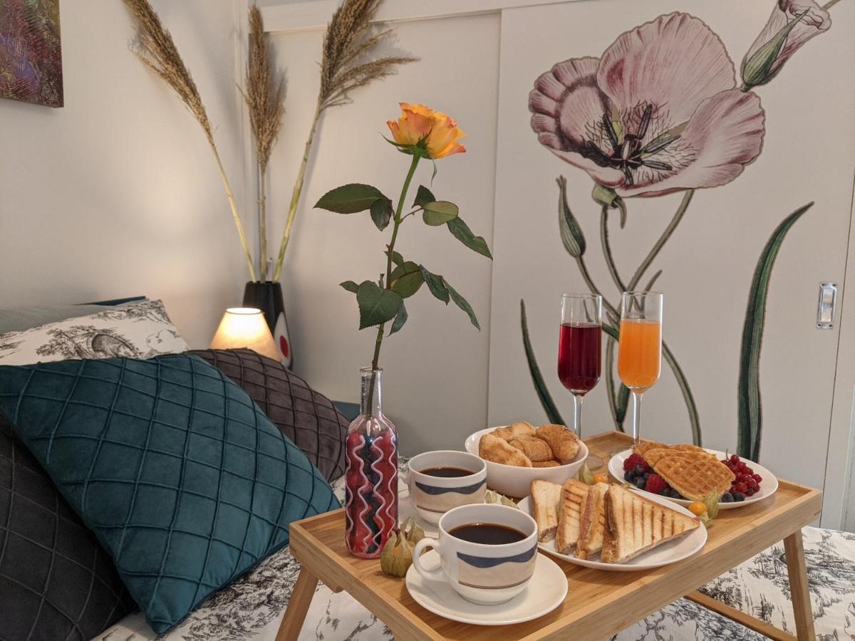 Luxurious Sea View Apartment Pire Dış mekan fotoğraf